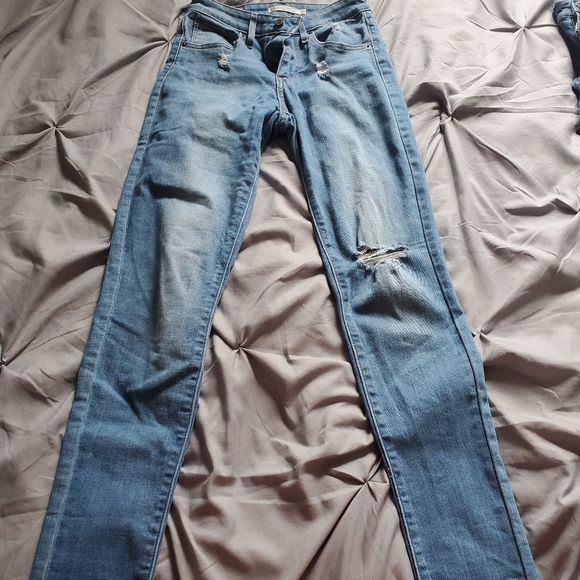 Levi jeans - Picture 2 of 3
